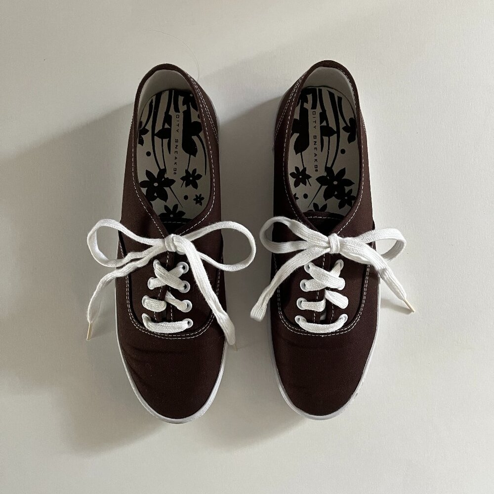 City Sneaks Brown Canvas Sneaker, Women's Size 9
